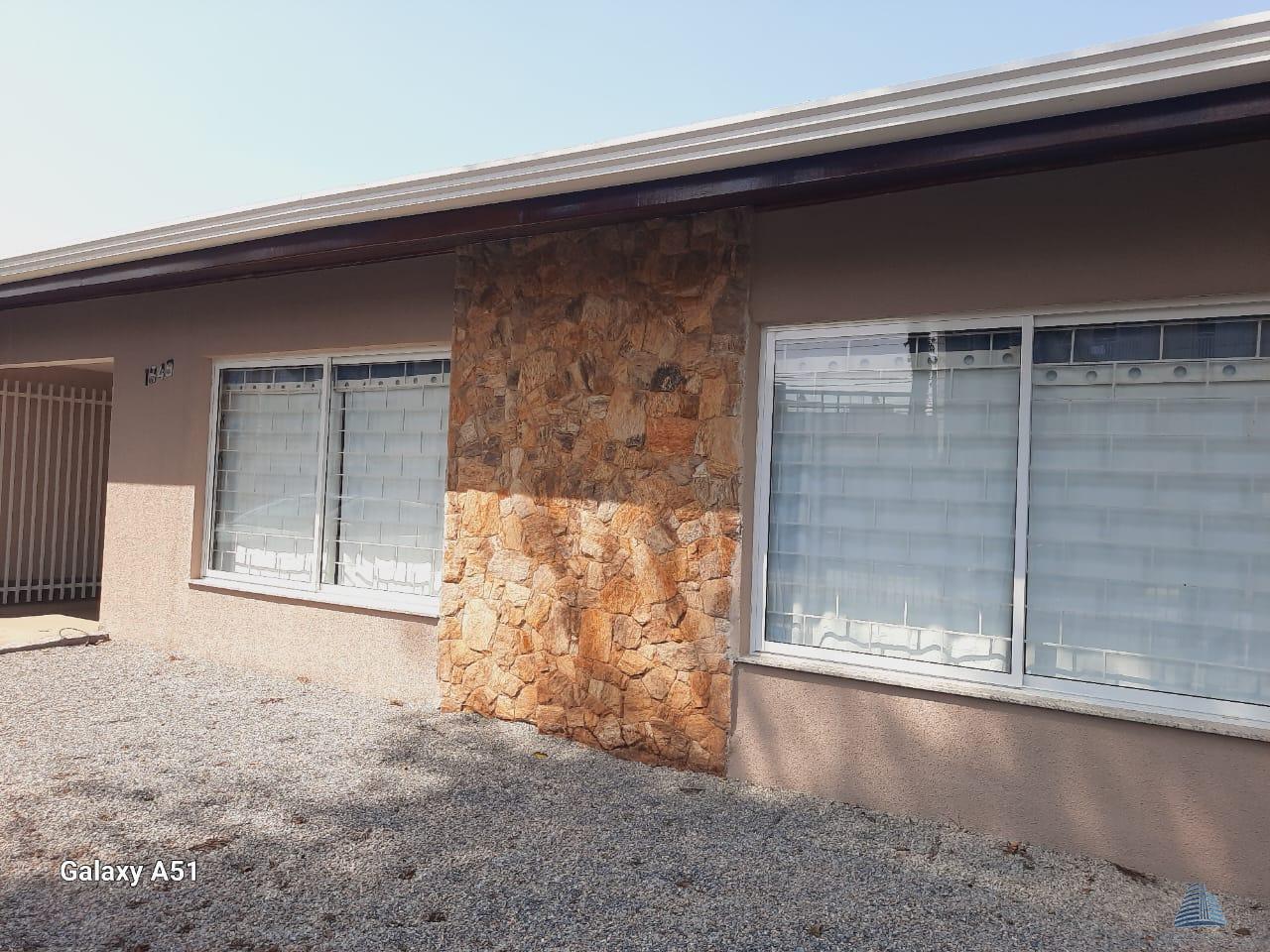 Prédio Inteiro para alugar com 4 quartos, 217m² - Foto 1