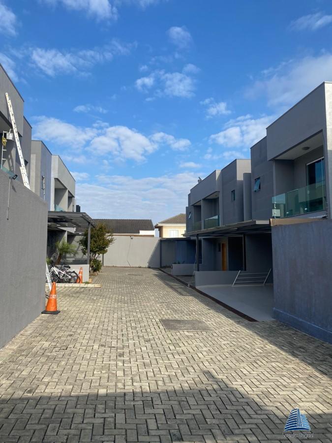 Casa de Condomínio à venda com 3 quartos, 100m² - Foto 2