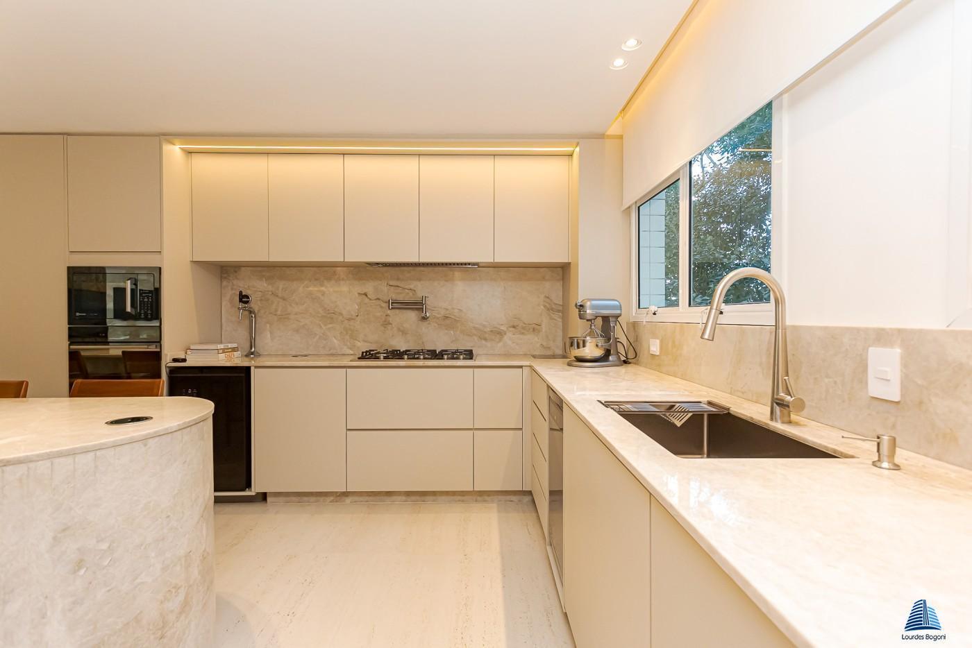Apartamento, 4 quartos, 214 m² - Foto 17
