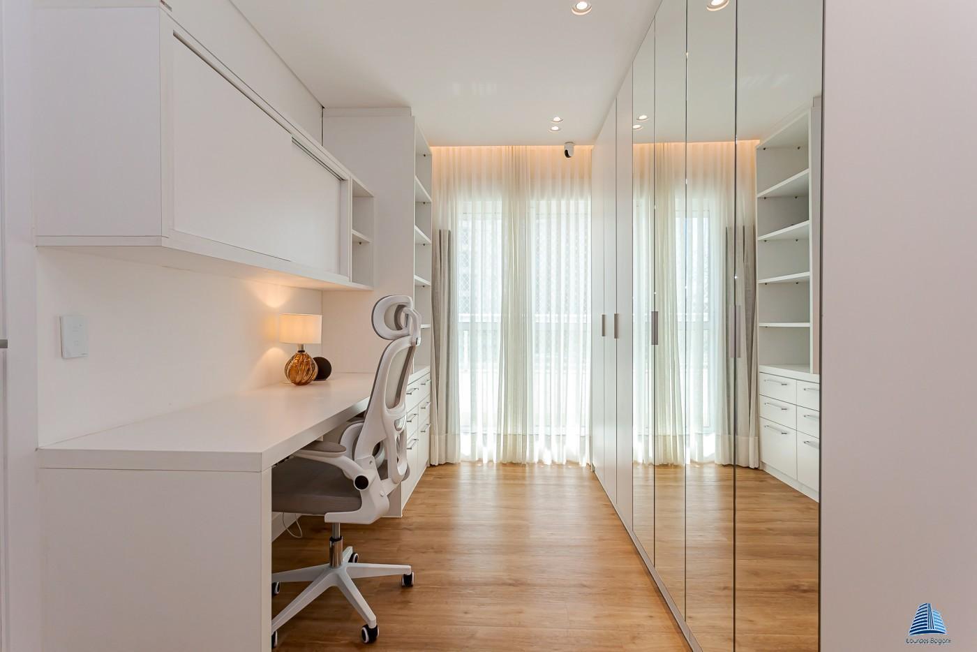 Apartamento, 4 quartos, 214 m² - Foto 28